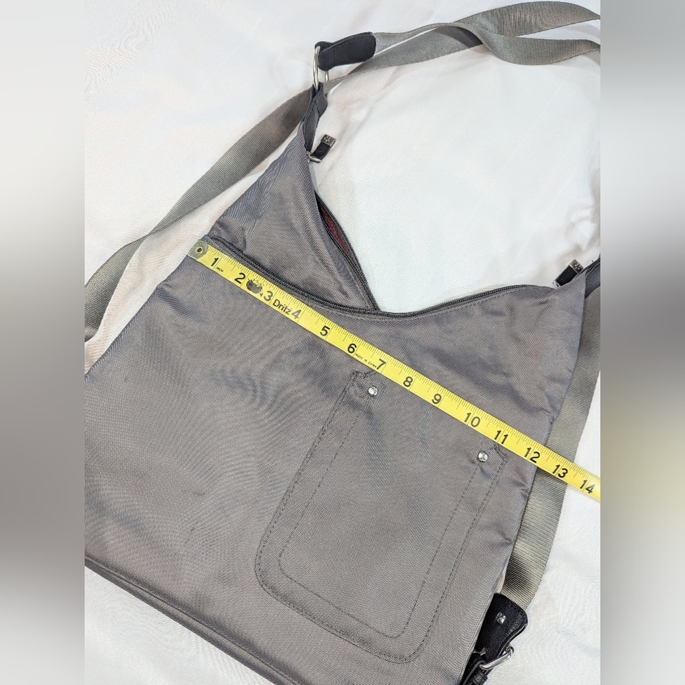 Mosey By Baggallini Convertible Shoulder Bag - Picture 6 of 16